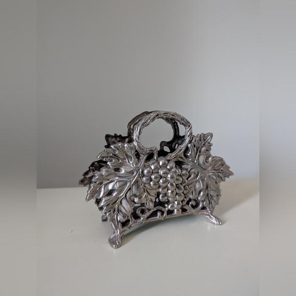 GODINGER | Vintage Silver Plated Napkin Holder - Picture 5 of 8